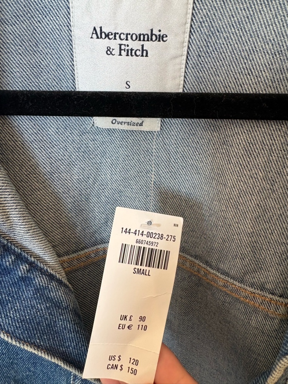 Abercrombie & Fitch Blue Denim Jacket with Dark Contrast Collar - Picture 5 of 5